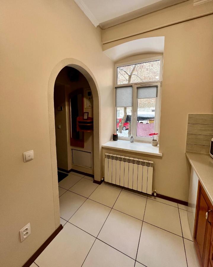 Old City Apartment With Parking Lviv Exterior foto